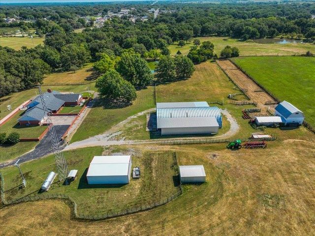 49612 W Highway 19, Stratford, OK 74872