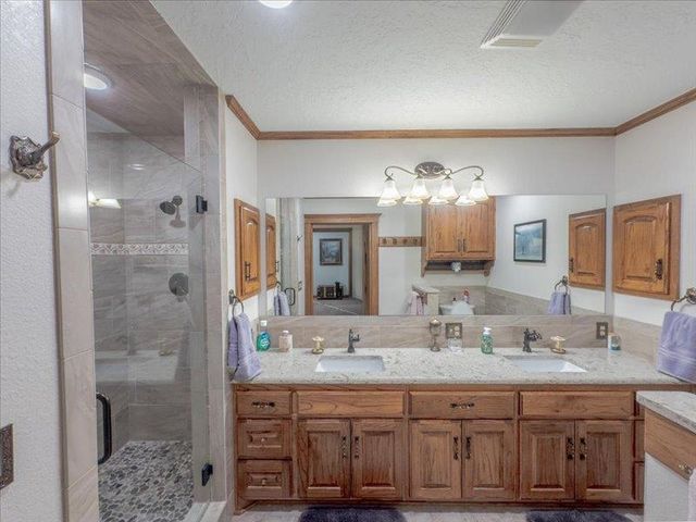 49612 W Highway 19, Stratford, OK 74872