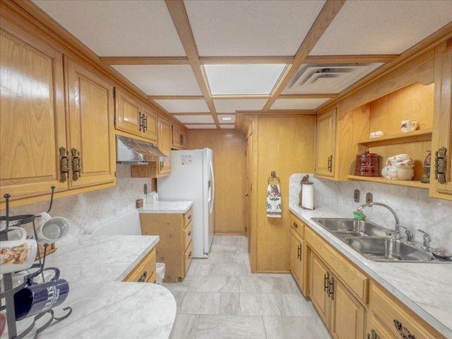 49612 W Highway 19, Stratford, OK 74872