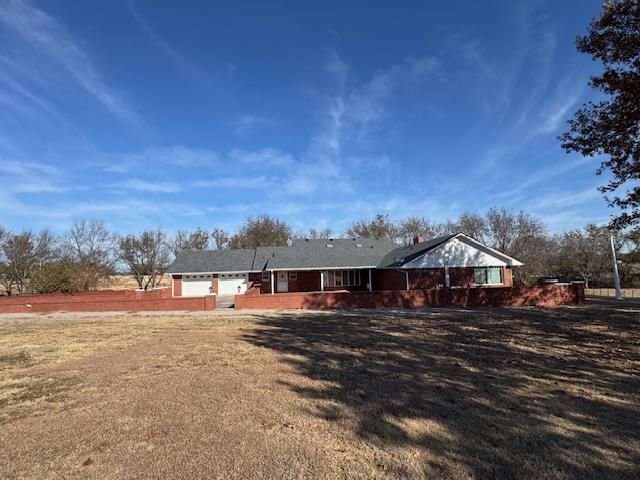 49612 W Highway 19, Stratford, OK 74872