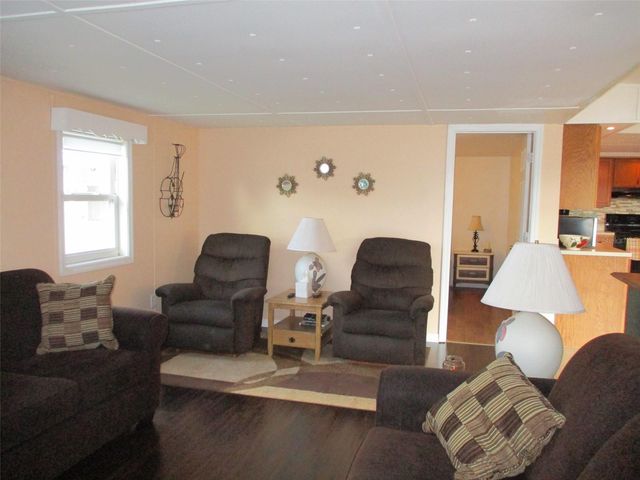 3710 CASTLE DRIVE, Zephyrhills, FL 33540