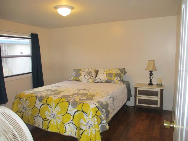 3710 CASTLE DRIVE, Zephyrhills, FL 33540