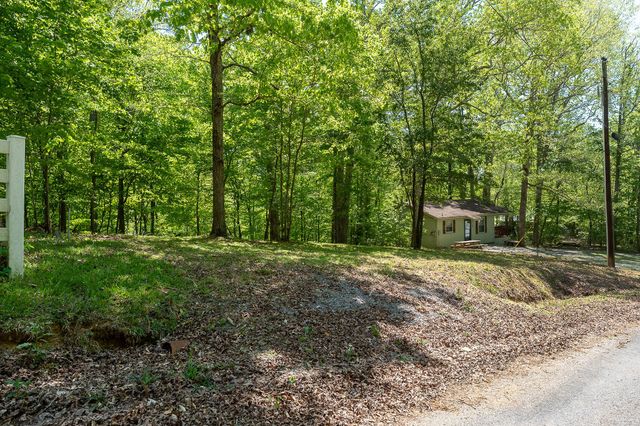 474 Timberlake Dr, Smithville, TN 37166