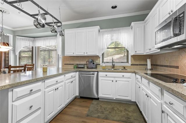 335 Dunhill Way Court, Alpharetta, GA 30005