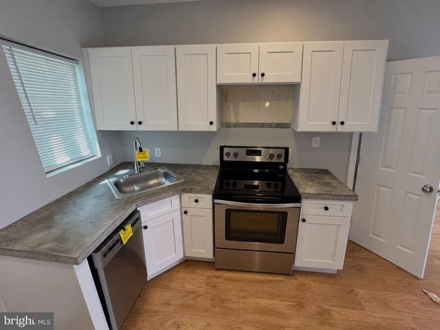 2636 EARP ST, Philadelphia, PA 19146