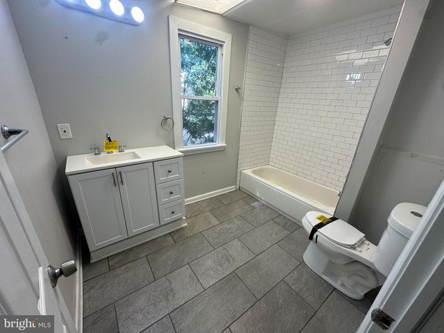2636 EARP ST, Philadelphia, PA 19146