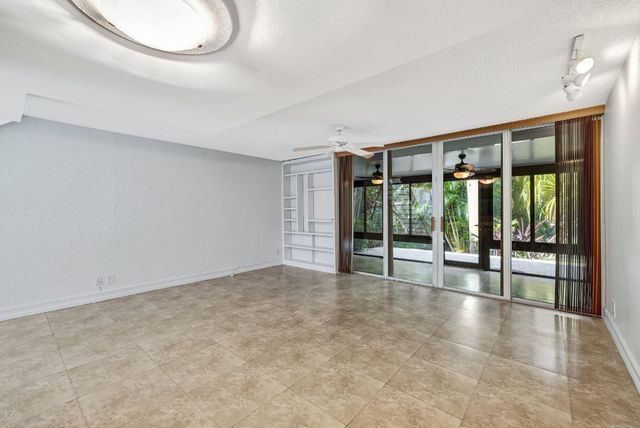 2017 N Dixie Highway, Wilton Manors, FL 33305