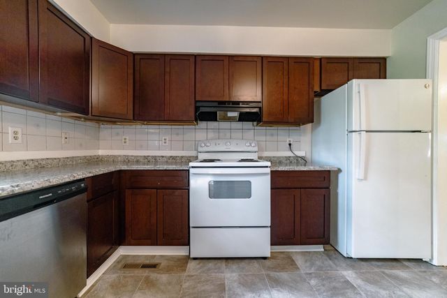 3 TOLSON LN, Stafford, VA 22556