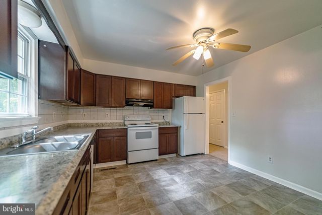 3 TOLSON LN, Stafford, VA 22556