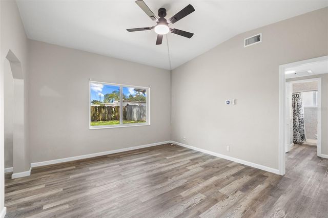 8616 SHIRLEY DRIVE, Temple Terrace, FL 33617