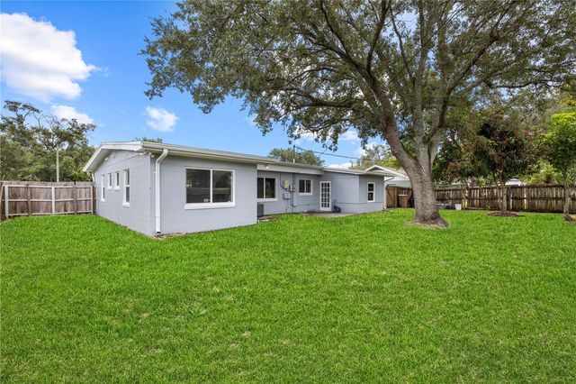 8616 SHIRLEY DRIVE, Temple Terrace, FL 33617