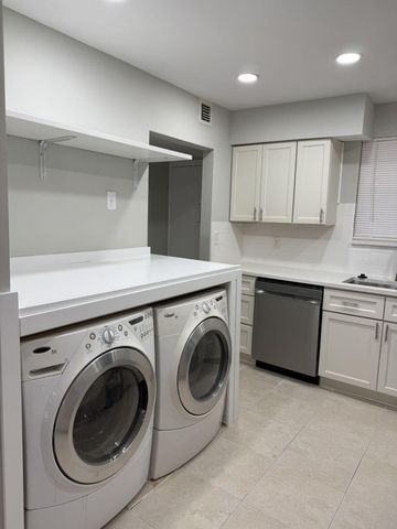 2810 Riverside Drive 201-4, Coral Springs, FL 33065