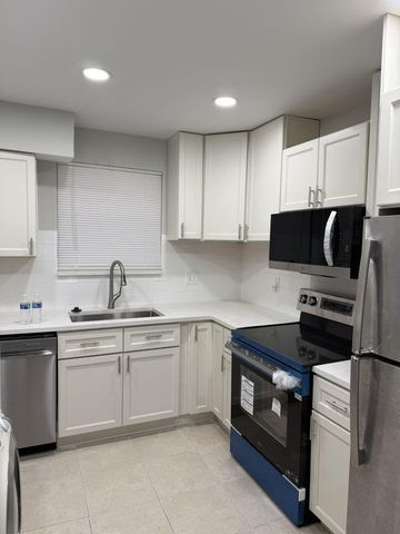 2810 Riverside Drive 201-4, Coral Springs, FL 33065