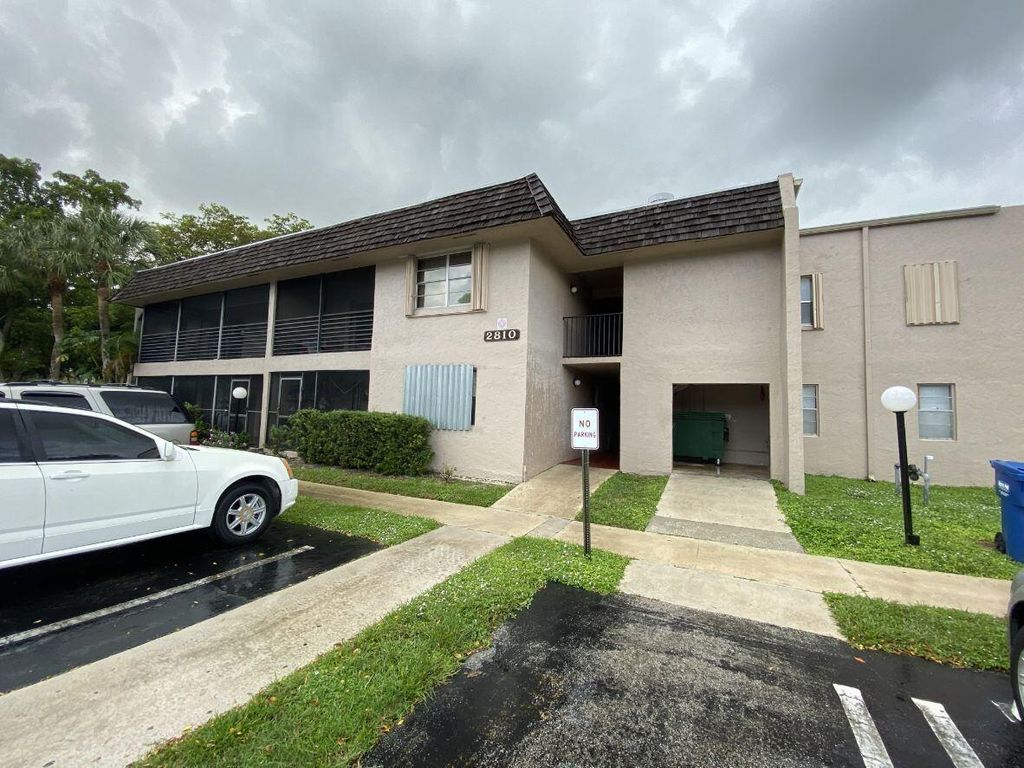 2810 Riverside Drive 201-4, Coral Springs, FL 33065