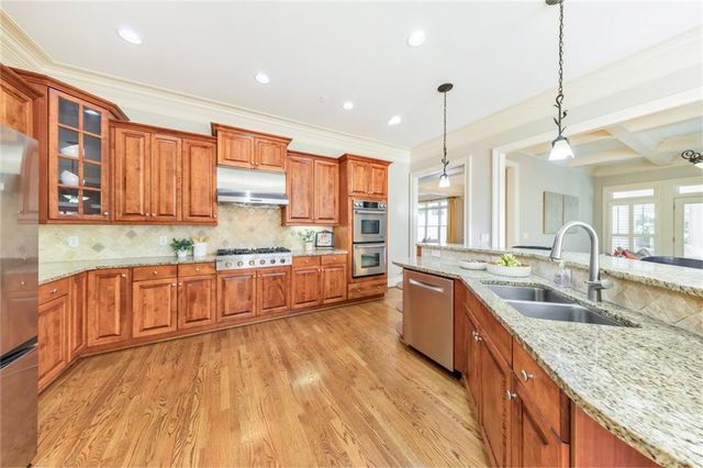 608 Tabbystone Street NW, Marietta, GA 30064