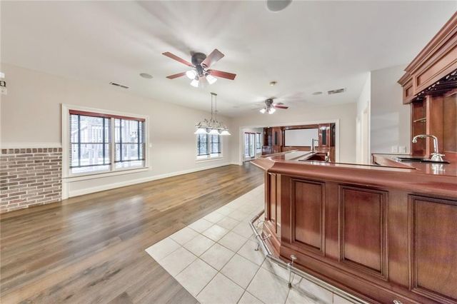 608 Tabbystone Street NW, Marietta, GA 30064