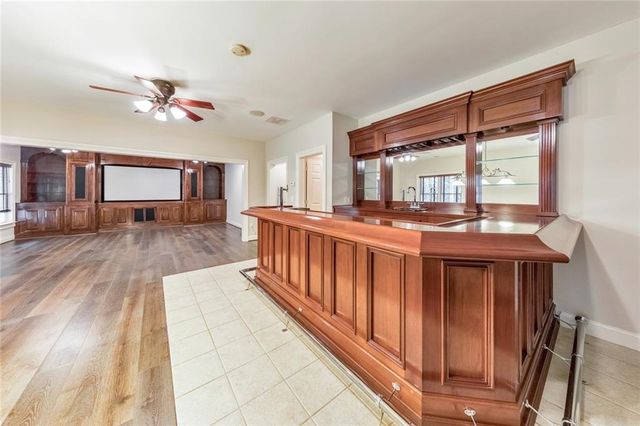 608 Tabbystone Street NW, Marietta, GA 30064