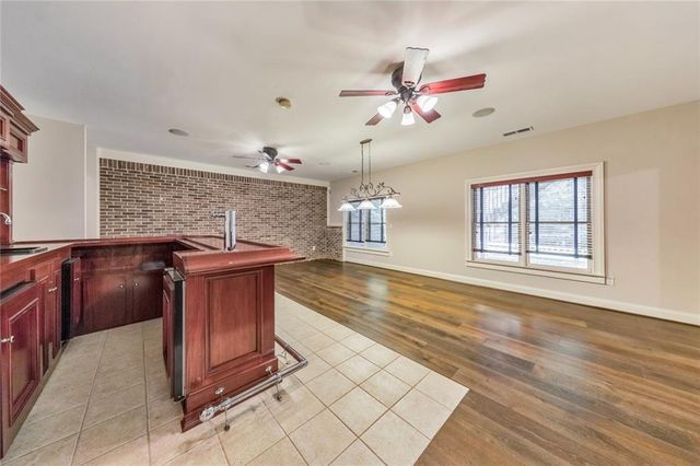 608 Tabbystone Street NW, Marietta, GA 30064