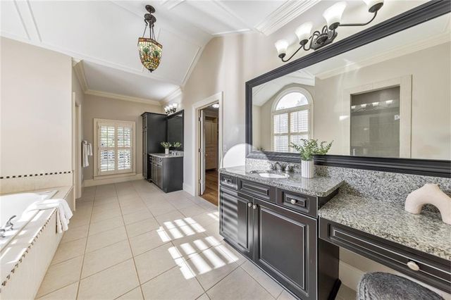 608 Tabbystone Street NW, Marietta, GA 30064