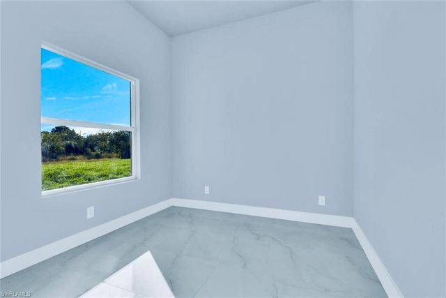 733 Cadis ST E, Lehigh Acres, FL 33974