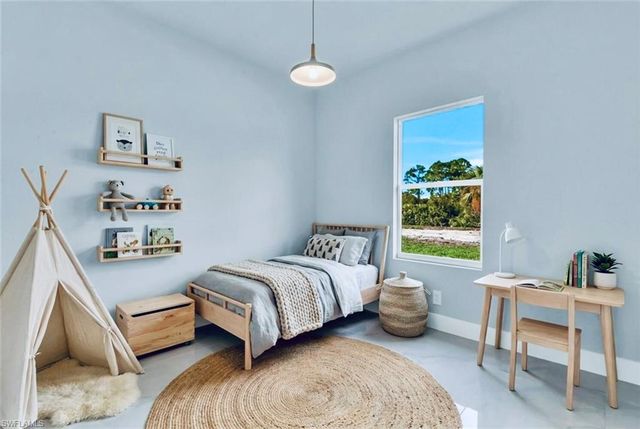 733 Cadis ST E, Lehigh Acres, FL 33974