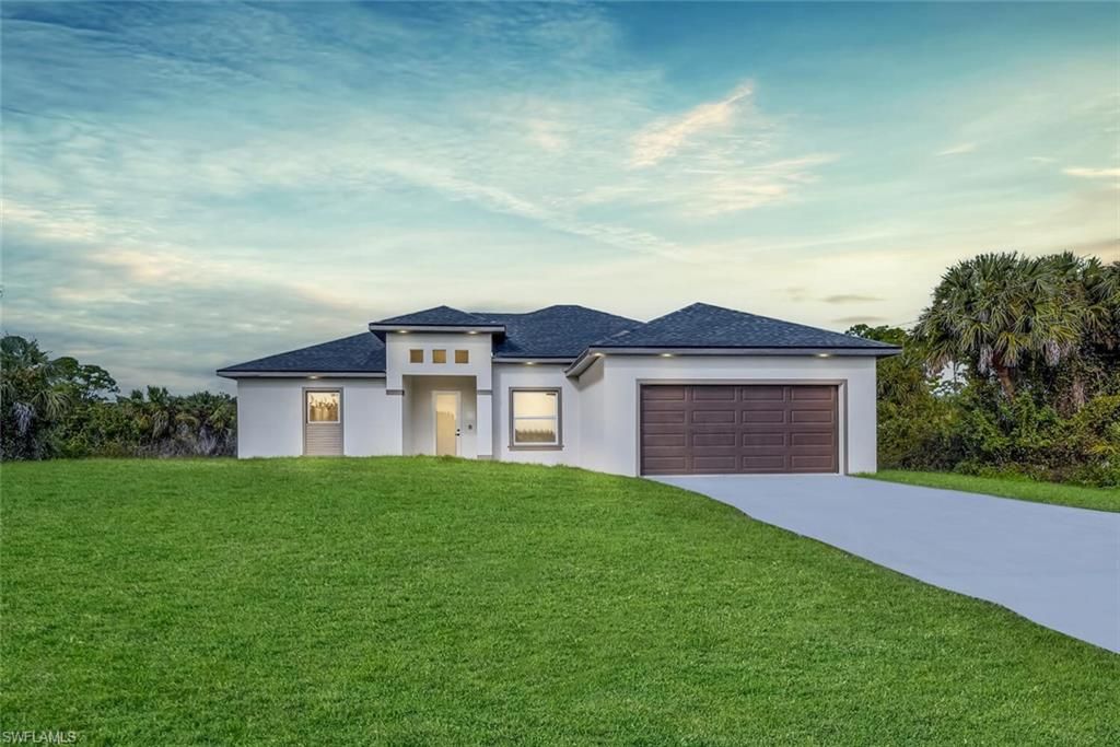 733 Cadis ST E, Lehigh Acres, FL 33974