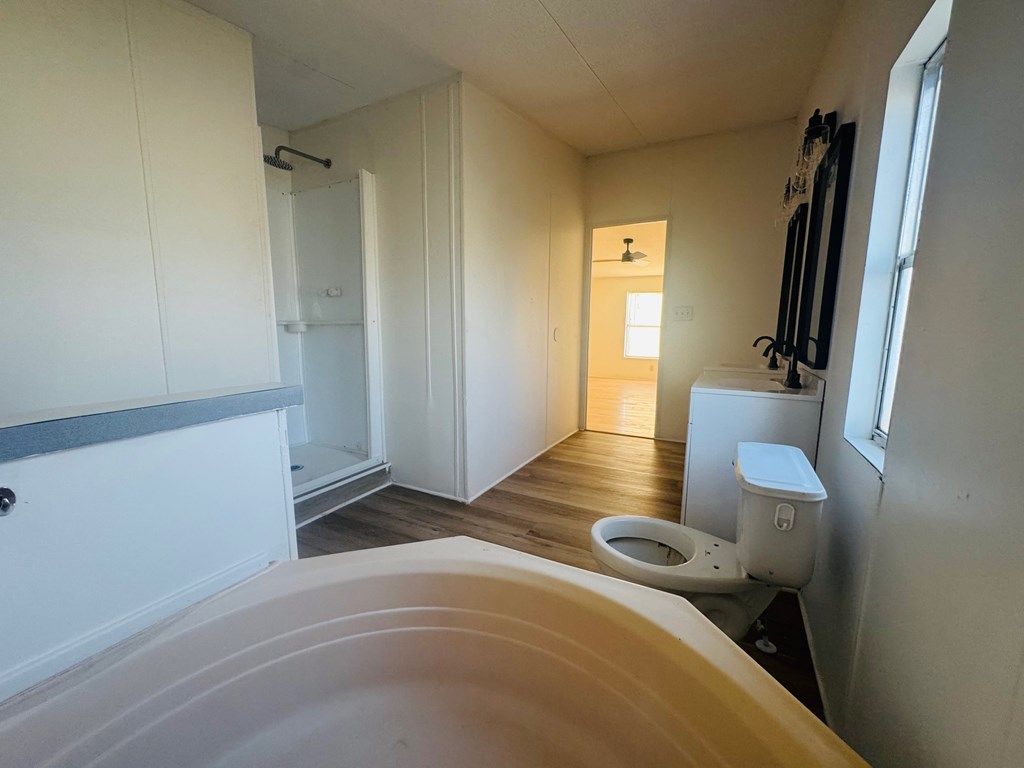 Image 16 of property listing at 10324 Front St, San Angelo, TX 76901