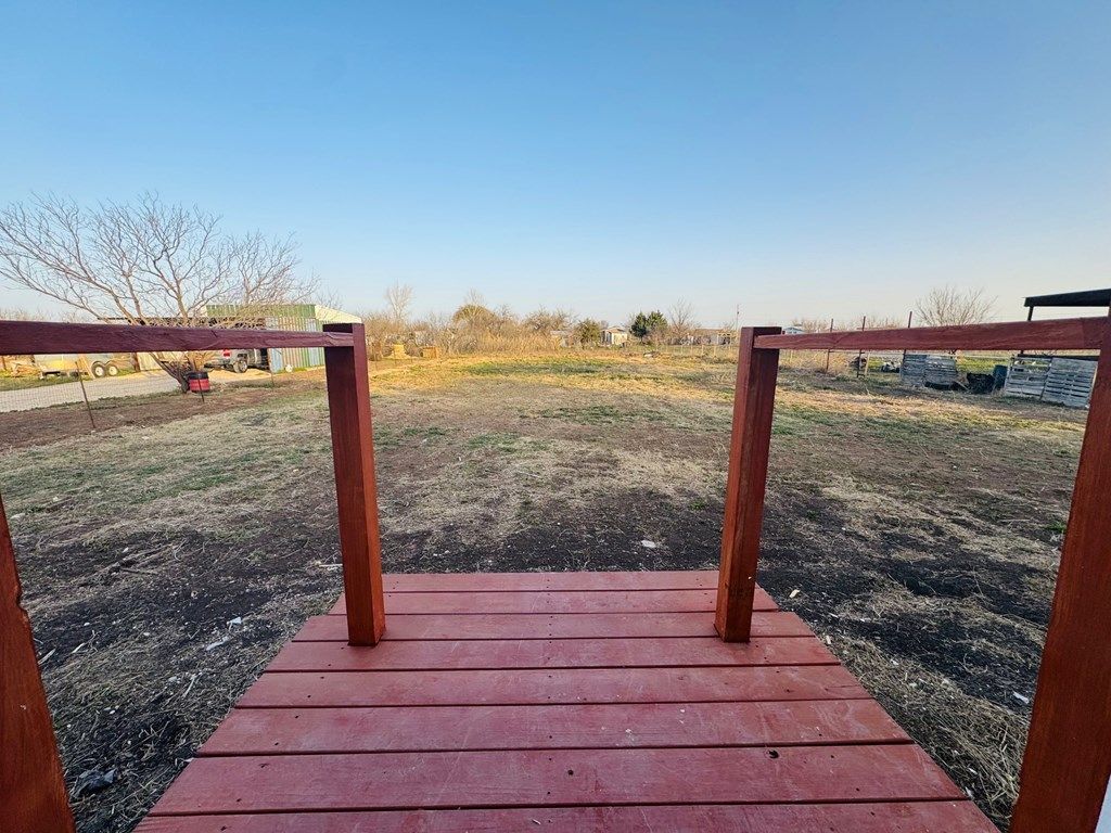 Image 17 of property listing at 10324 Front St, San Angelo, TX 76901