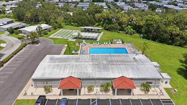 6710 36TH AVENUE E 22, Palmetto, FL 34221