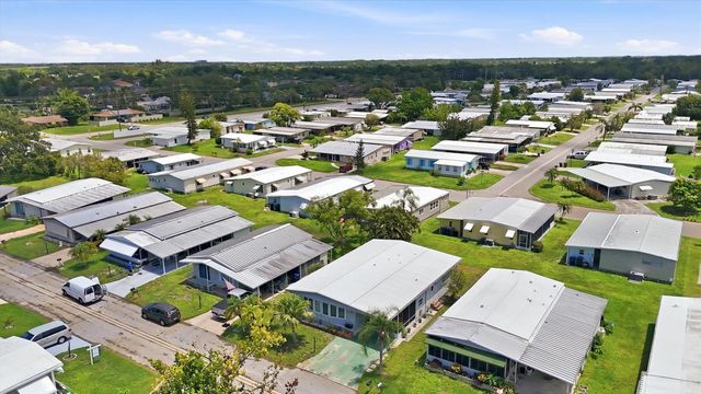 6710 36TH AVENUE E 22, Palmetto, FL 34221
