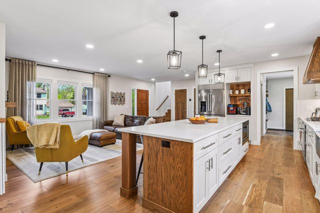 3374 Library Lane, Saint Louis Park, MN 55426