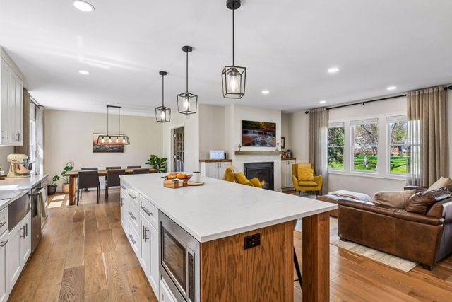 3374 Library Lane, Saint Louis Park, MN 55426