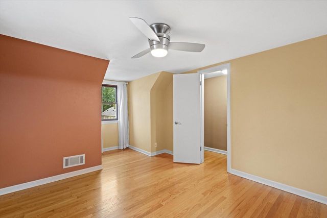 7617 29th AVENUE, Kenosha, WI 53143