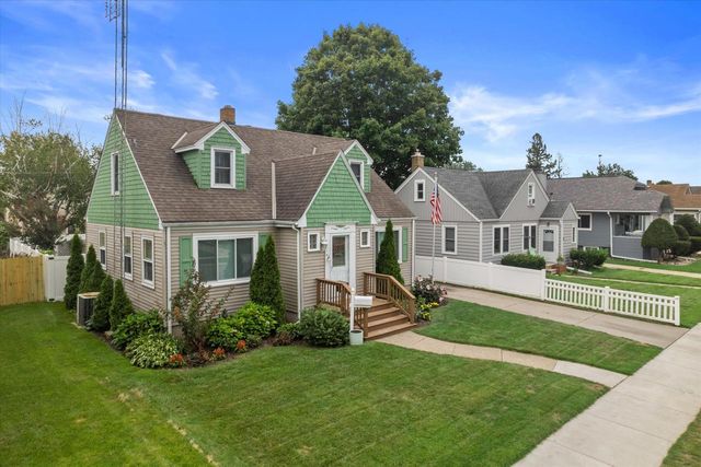 7617 29th AVENUE, Kenosha, WI 53143