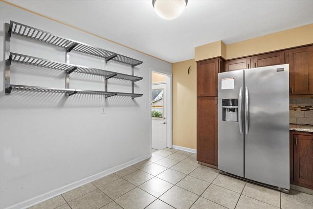 7617 29th AVENUE, Kenosha, WI 53143