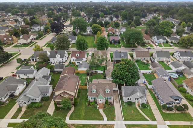 7617 29th AVENUE, Kenosha, WI 53143