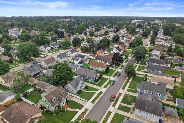 7617 29th AVENUE, Kenosha, WI 53143