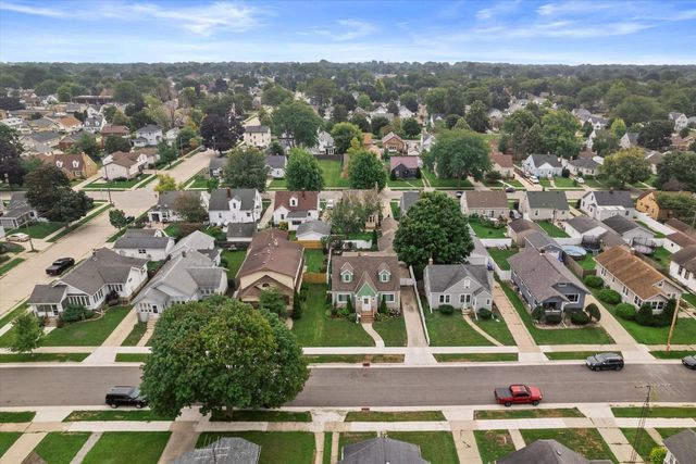 7617 29th AVENUE, Kenosha, WI 53143