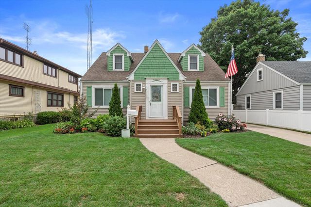 7617 29th AVENUE, Kenosha, WI 53143