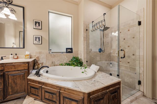 3469 N Riley Place, Hurst, TX 76054