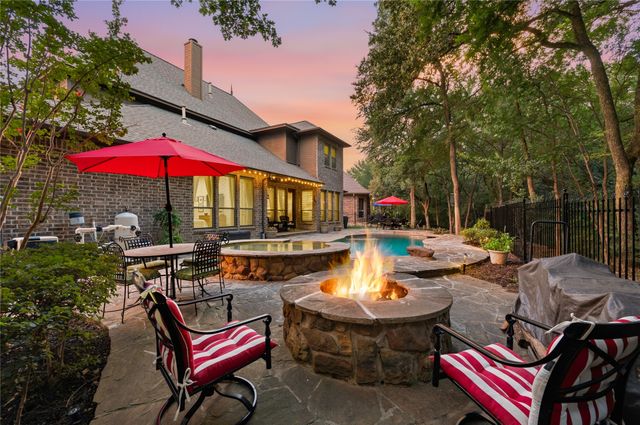 3469 N Riley Place, Hurst, TX 76054