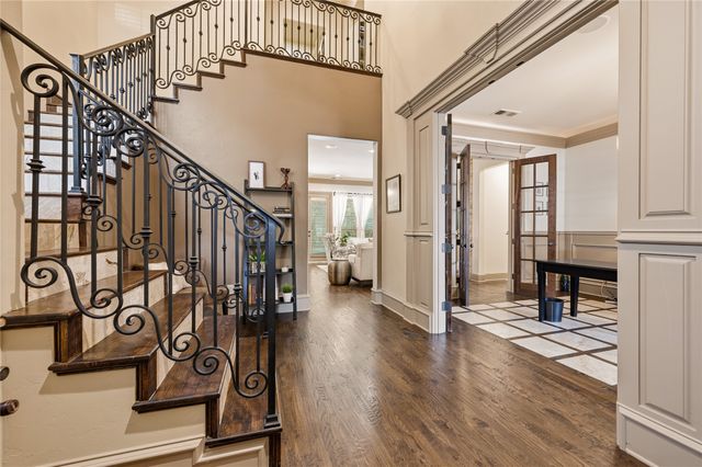 3469 N Riley Place, Hurst, TX 76054