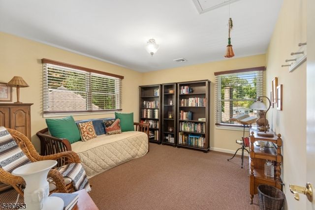 23 W Lake Shore Dr, Rockaway Twp., NJ 07866