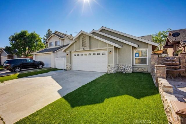 14477 El Contento, Fontana, CA 92337