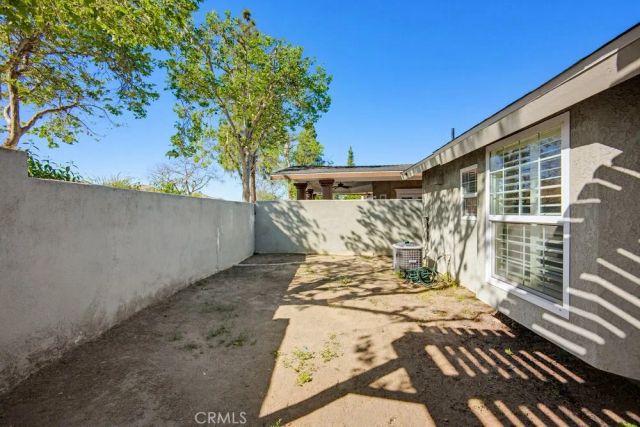 14477 El Contento, Fontana, CA 92337