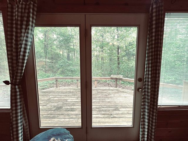 140 Danny Drive, Mountain View, AR 72560