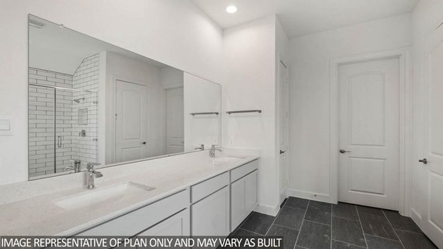 1104 Skyline Trails Avenue, Conroe, TX 77303