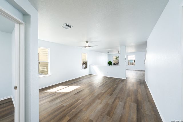 115 Booker Palm, San Antonio, TX 78239