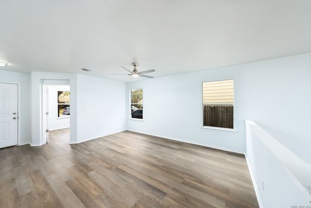 115 Booker Palm, San Antonio, TX 78239