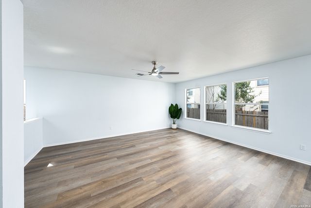 115 Booker Palm, San Antonio, TX 78239